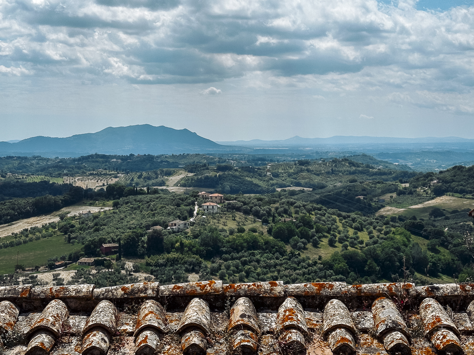 Casperia Rieti_monti Sabini_panorama Piazza Umberto I